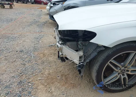 2018 Mercedes-Benz E 300 из США, поврежденный, VIN WDDZF4JB4JA349421